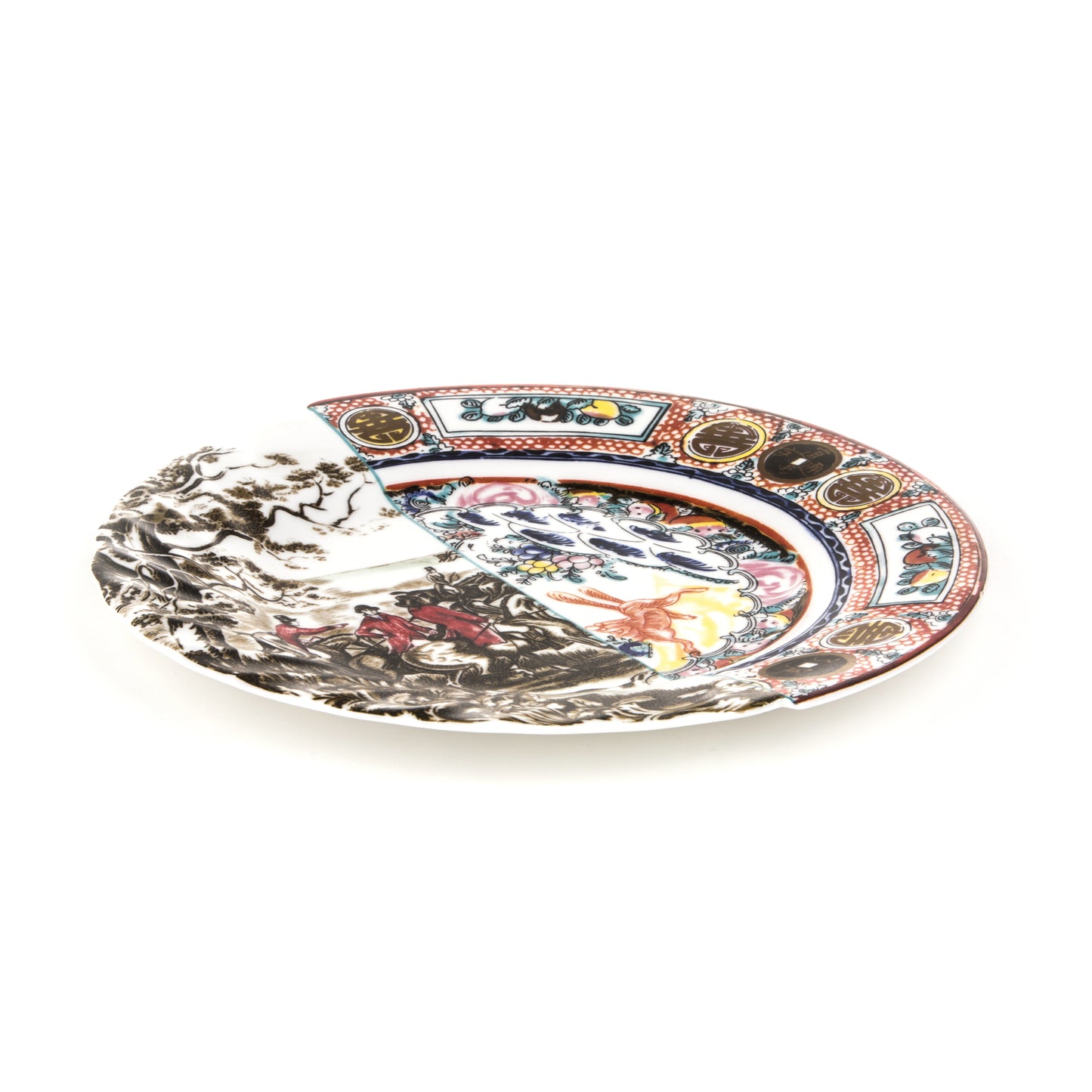 Dinner plate in porcelain