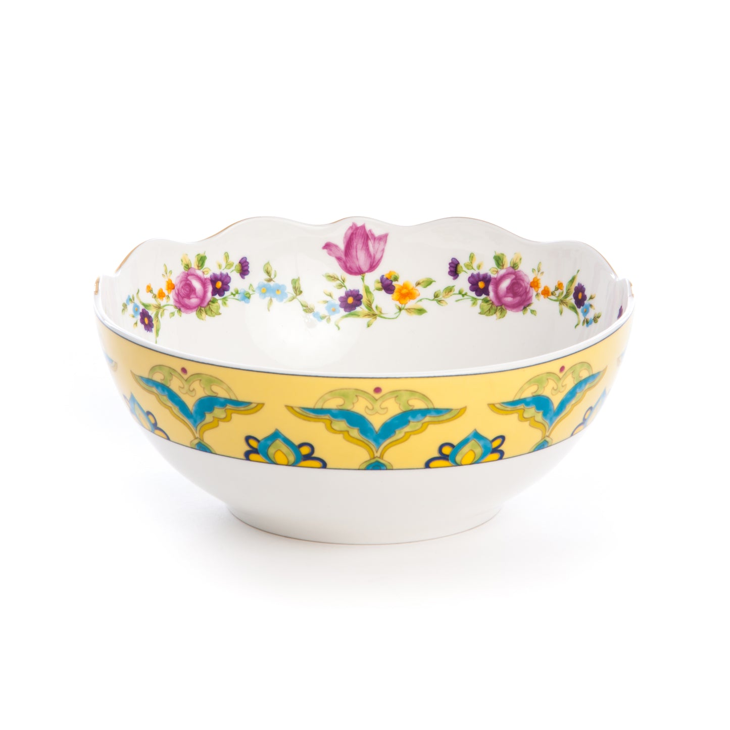 Bowl in porcelain