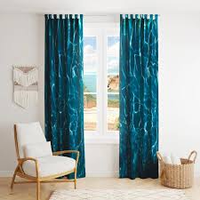 Curtain Water