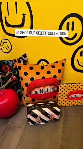 Wash Bag Stripes Hands with Snakes