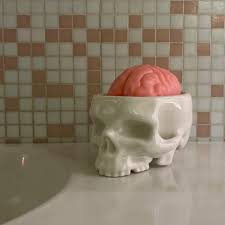 Brainwash - White