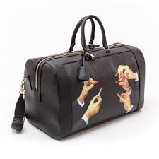 Travel Kit Travel Bag Black Lipstick