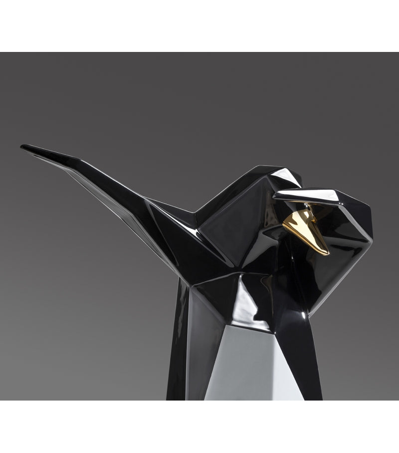 Dab Penguin Bosa Sculpture