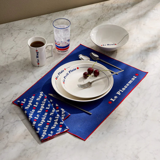 LE DINNERWARE FOUR-PIECE DINNER SET