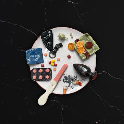 LOVE PLATE