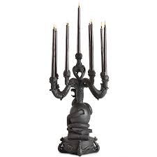 Giant Burlesque Skull Black
