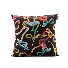 Cushion Snakes