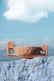 Magna Graecia terracotta vase centerpiece